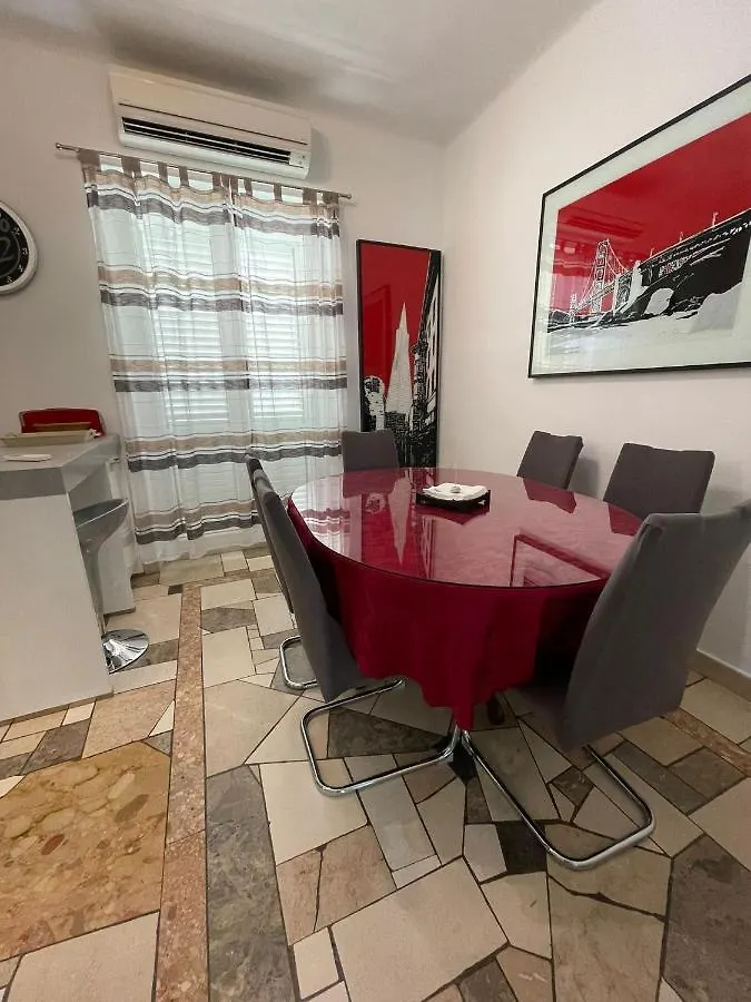 A&L Luxury Apartment Split